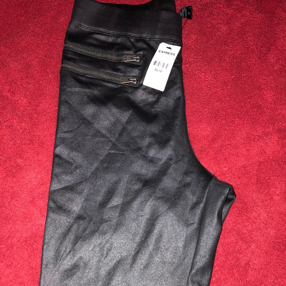 Women’s Pants
